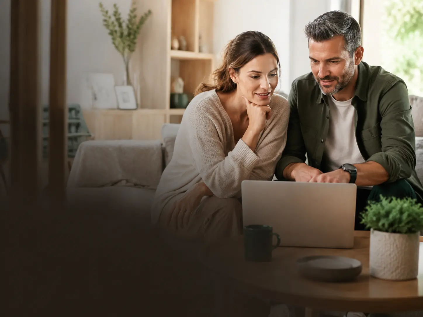 Cliente consultant les conseils d’achat NovaHome